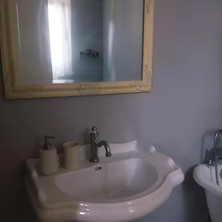 Casa Teresa Le Camelie ホームステイ *