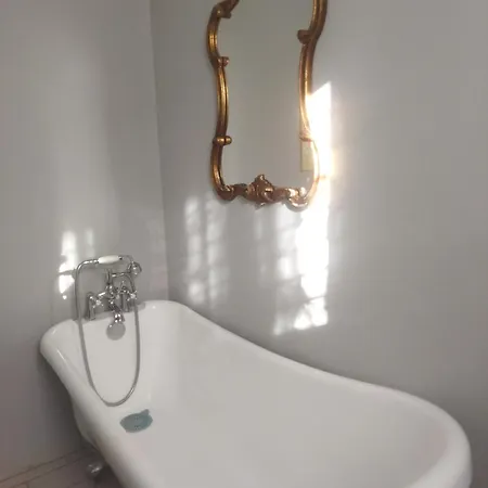 Casa Teresa Le Camelie ホームステイ *