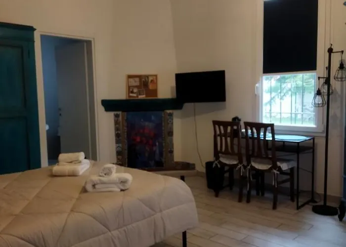 Проживание в семье Casa Teresa Le Camelie *